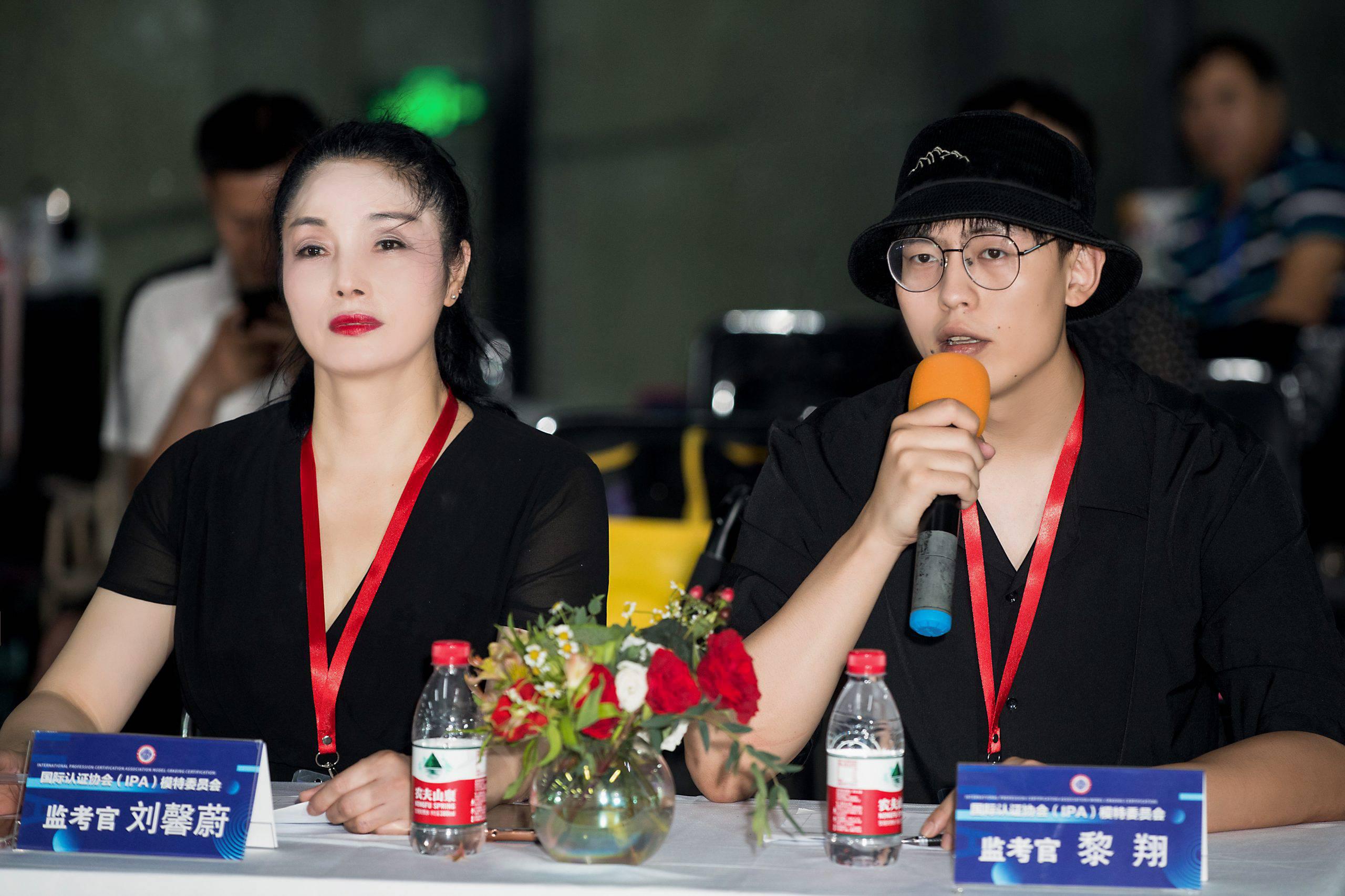 刘馨蔚(超模导师)