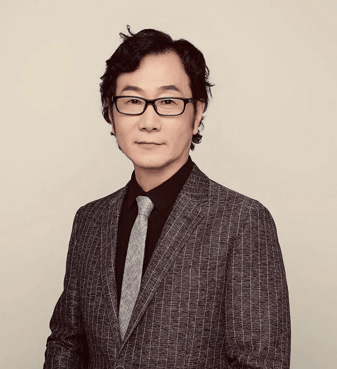 刘泽(宇宙画派创始人)