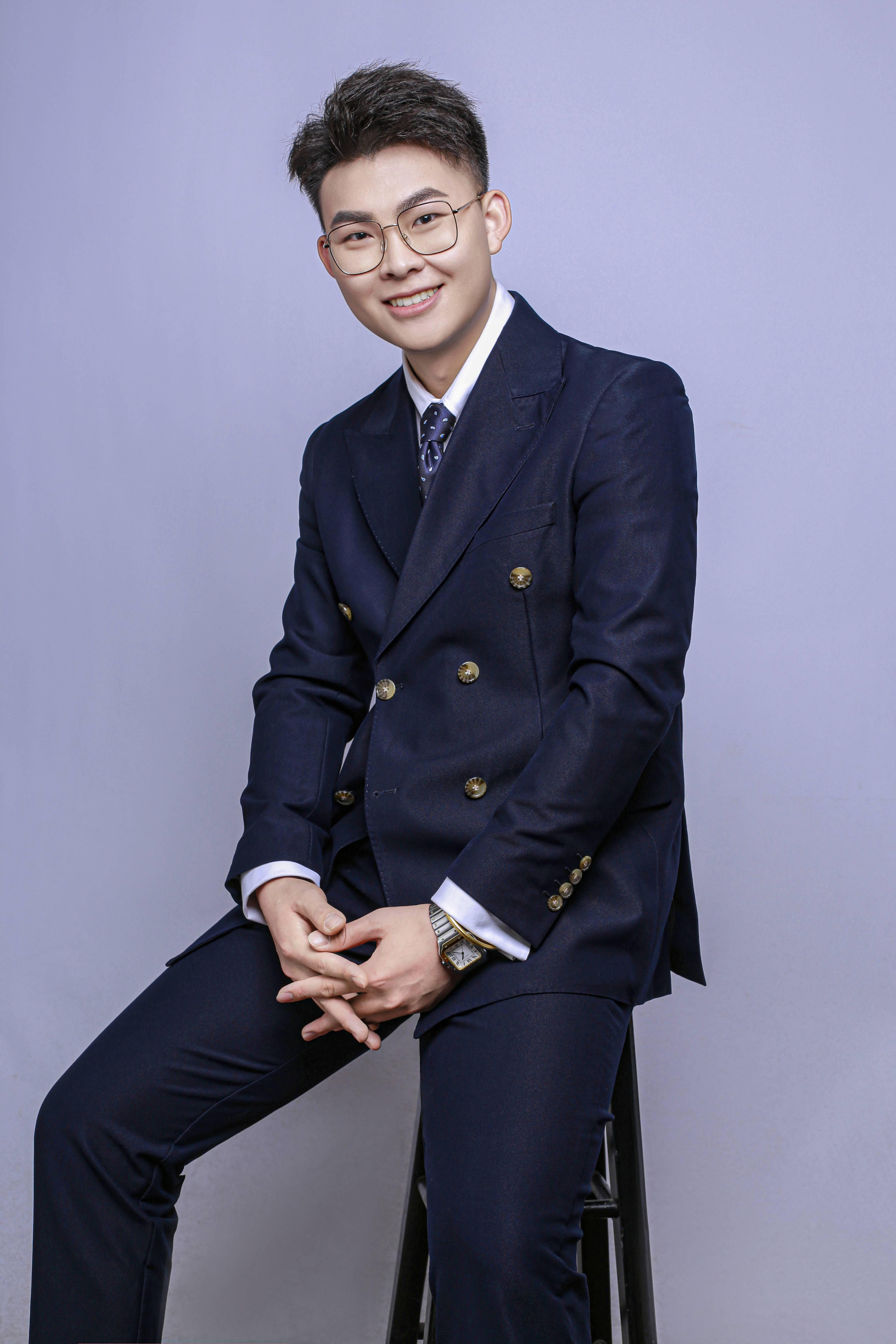 刘飞甫(朗诵艺术家)