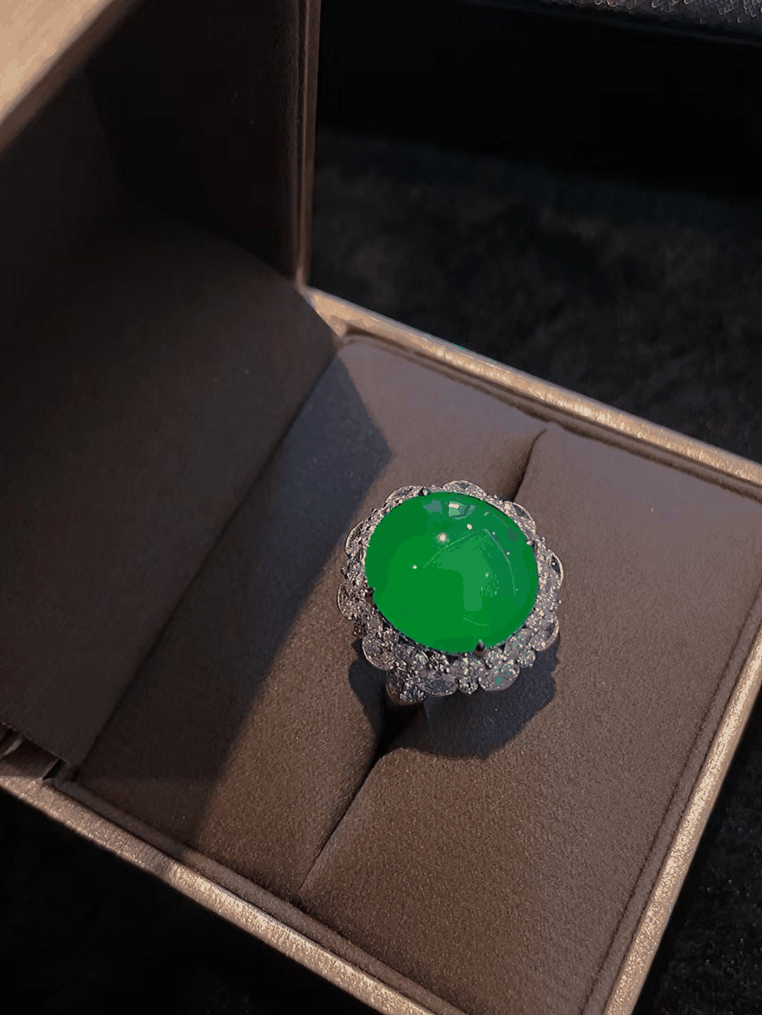 李扬顺(高级翡翠鉴定师)