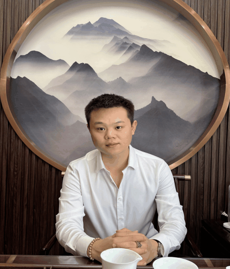 宋小杰(高级翡翠原石鉴定师)