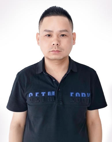 李康(实盘操盘手)