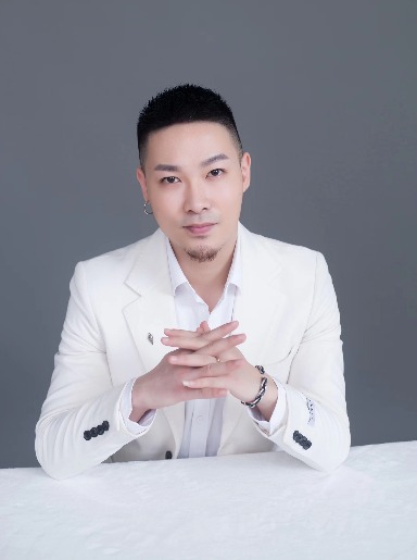 于野(国际设计师)