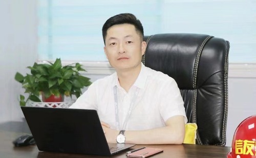 徐博士(建筑公司总经理)