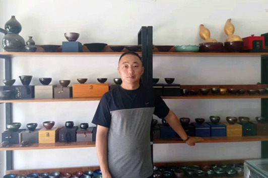 马勇红(工艺美术大师)